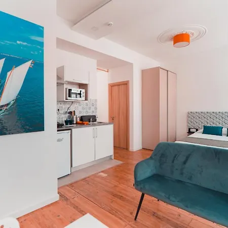 Apart-hotel Harbour49 - Flats &