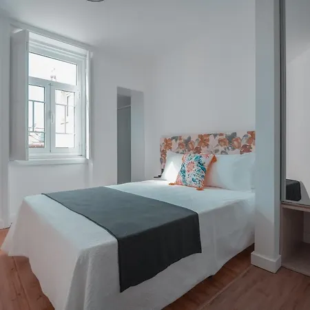 Harbour49 - Flats & 4* Aveiro