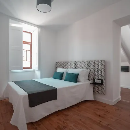 Harbour49 - Flats & 4* Aveiro