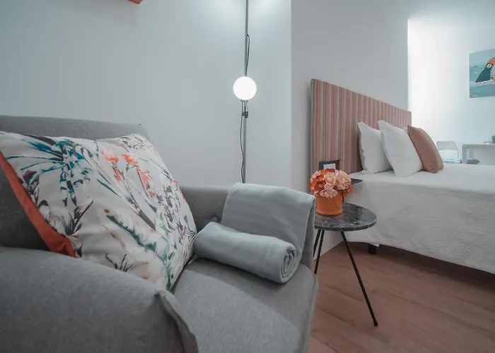 Harbour49 - Flats & شقة *